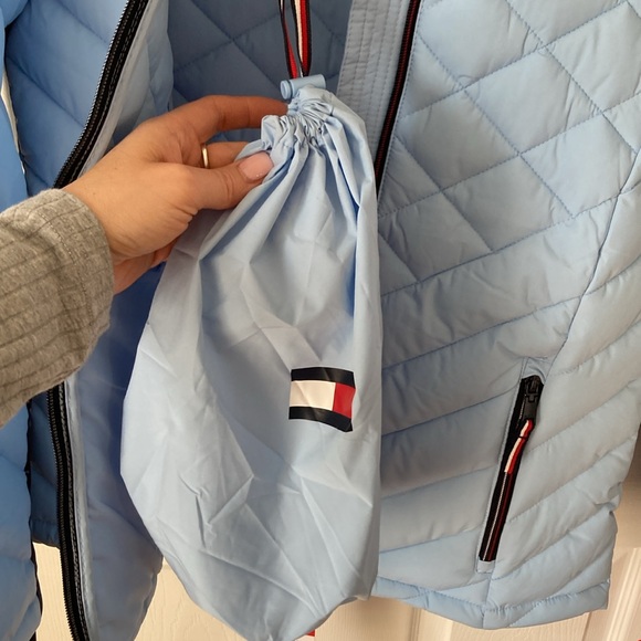 NWT Tommy Hilfiger Puffer Coat Women's Sz M Blue Cerulean - Picture 4 of 11